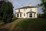 5 bedroom detached house to rent