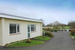 2 bedroom semi-detached bungalow to rent