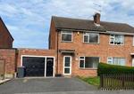 3 bedroom semi-detached house to rent