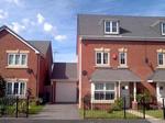 4 bedroom semi-detached house to rent