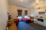 Studio flat to rent