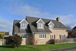 4 bedroom detached house to rent