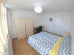 3 bedroom flat share to rent