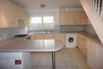 3 bedroom semi-detached house to rent