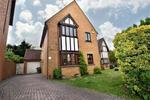 4 bedroom detached house to rent