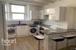 4 bedroom terraced house to rent