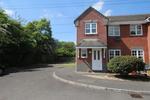 3 bedroom end of terrace house to rent