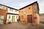 1 bedroom barn conversion to rent