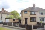 3 bedroom semi-detached house to rent