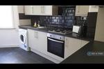 3 bedroom semi-detached house to rent