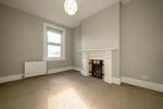 4 bedroom flat to rent