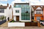 5 bedroom detached house to rent