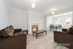 3 bedroom flat to rent