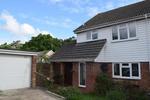 3 bedroom semi-detached house to rent