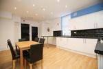 6 bedroom end of terrace house to rent