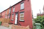 2 bedroom end of terrace house to rent