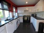 4 bedroom semi-detached house to rent