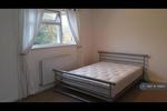 2 bedroom house share to rent