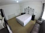 1 bedroom house share to rent