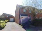 3 bedroom semi-detached house to rent