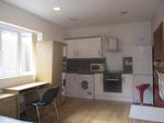 Studio flat to rent