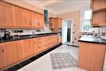 4 bedroom terraced house to rent