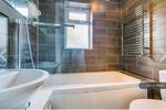 3 bedroom end of terrace house to rent