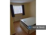 3 bedroom flat share to rent