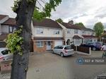 4 bedroom semi-detached house to rent