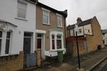 3 bedroom end of terrace house to rent