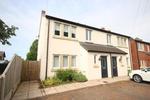 3 bedroom end of terrace house to rent