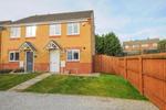 3 bedroom semi-detached house to rent