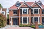 5 bedroom semi-detached house to rent