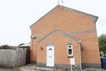 1 bedroom semi-detached house to rent