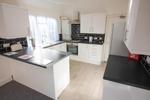 4 bedroom flat share to rent