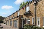 3 bedroom mews house to rent