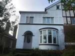 6 bedroom semi-detached house to rent