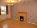 3 bedroom end of terrace house to rent