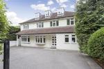 6 bedroom detached house to rent