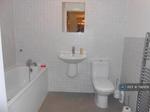 2 bedroom flat share to rent