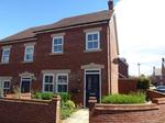 3 bedroom semi-detached house to rent