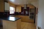 3 bedroom semi-detached house to rent