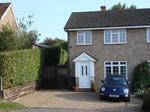 3 bedroom semi-detached house to rent