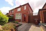 3 bedroom semi-detached house to rent