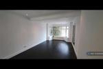 4 bedroom semi-detached house to rent
