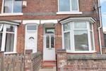 2 bedroom end of terrace house to rent