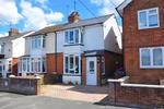 3 bedroom semi-detached house to rent