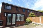 3 bedroom end of terrace house to rent