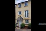 5 bedroom terraced house to rent