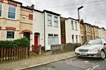 3 bedroom end of terrace house to rent